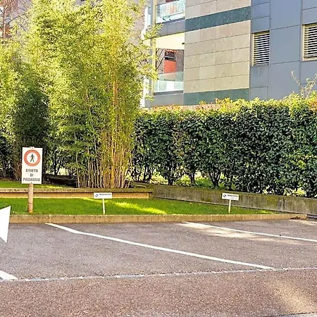 Apartment Plaza 1 In *