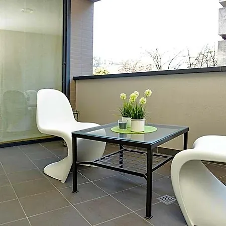 Apartment Plaza 1 In