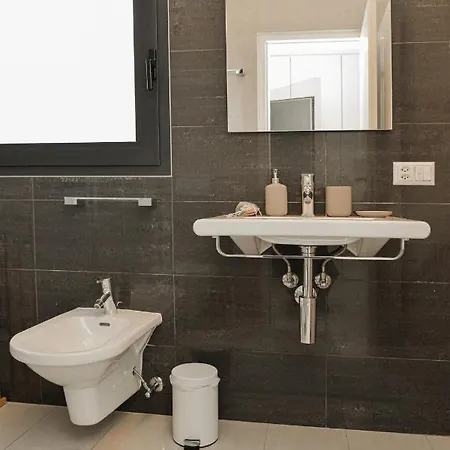 Apartament New Plaza -2 *